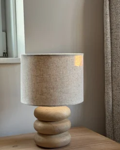 Online Beliani Lampada da tavolo BETWA Legno di mango Marrone chiaro Beige Marrone
