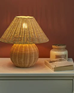 Hot Beliani Lampada da tavolo CINDER Rattan Naturale