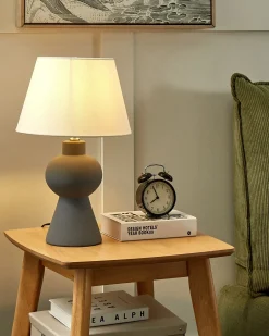 Beliani Lampada da tavolo FABILOS Ceramica Grigio Bianco Grigio