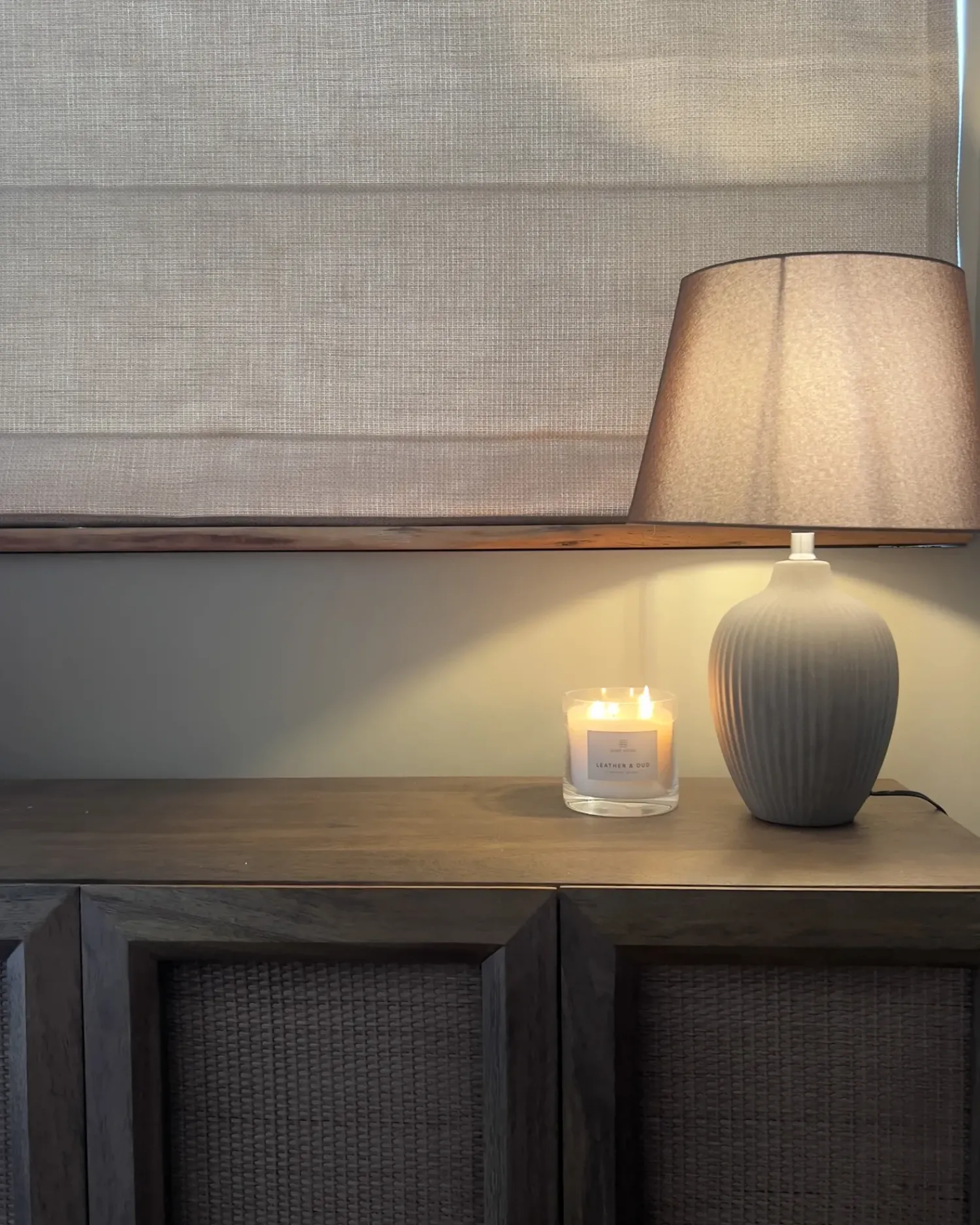Discount Beliani Lampada da tavolo FERGUS Ceramica Marrone