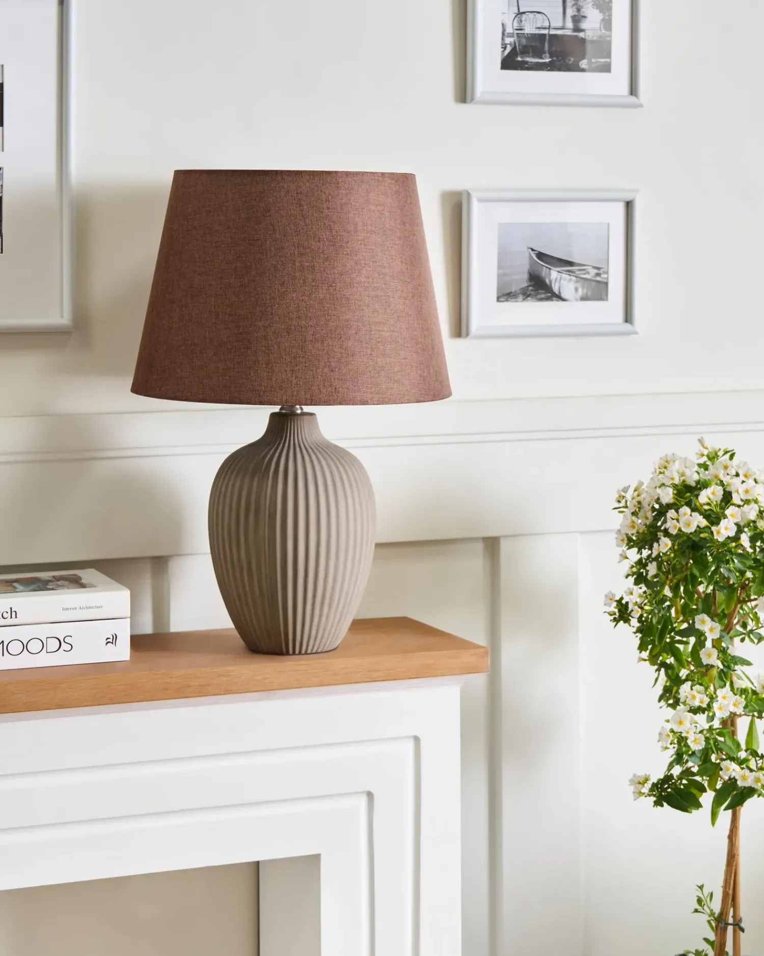 Discount Beliani Lampada da tavolo FERGUS Ceramica Marrone