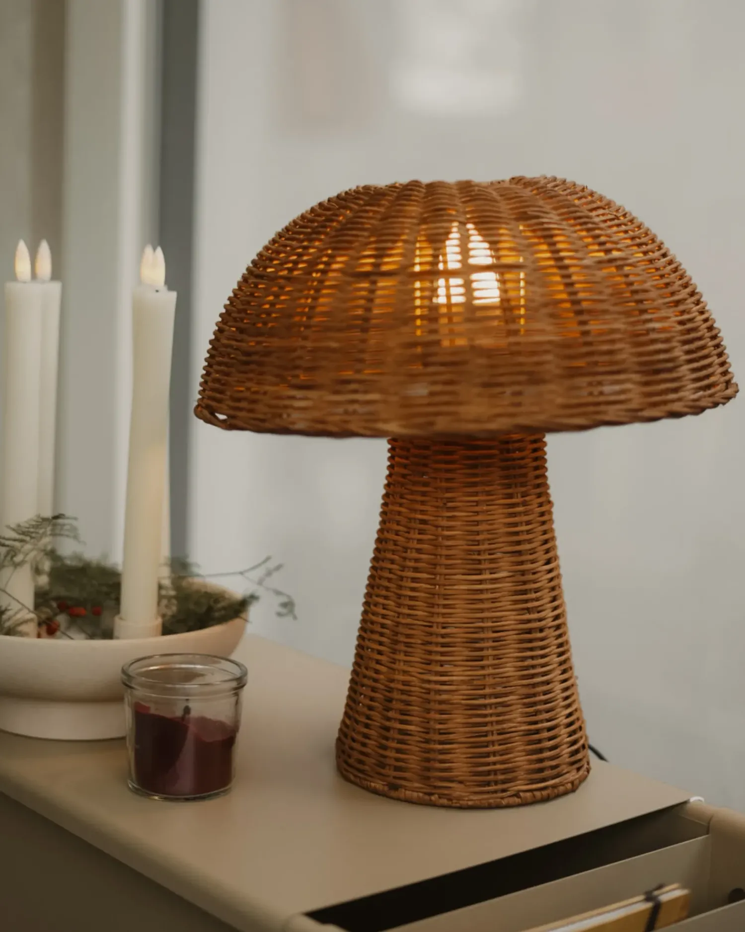 Outlet Beliani Fungo ALERO Rattan Naturale