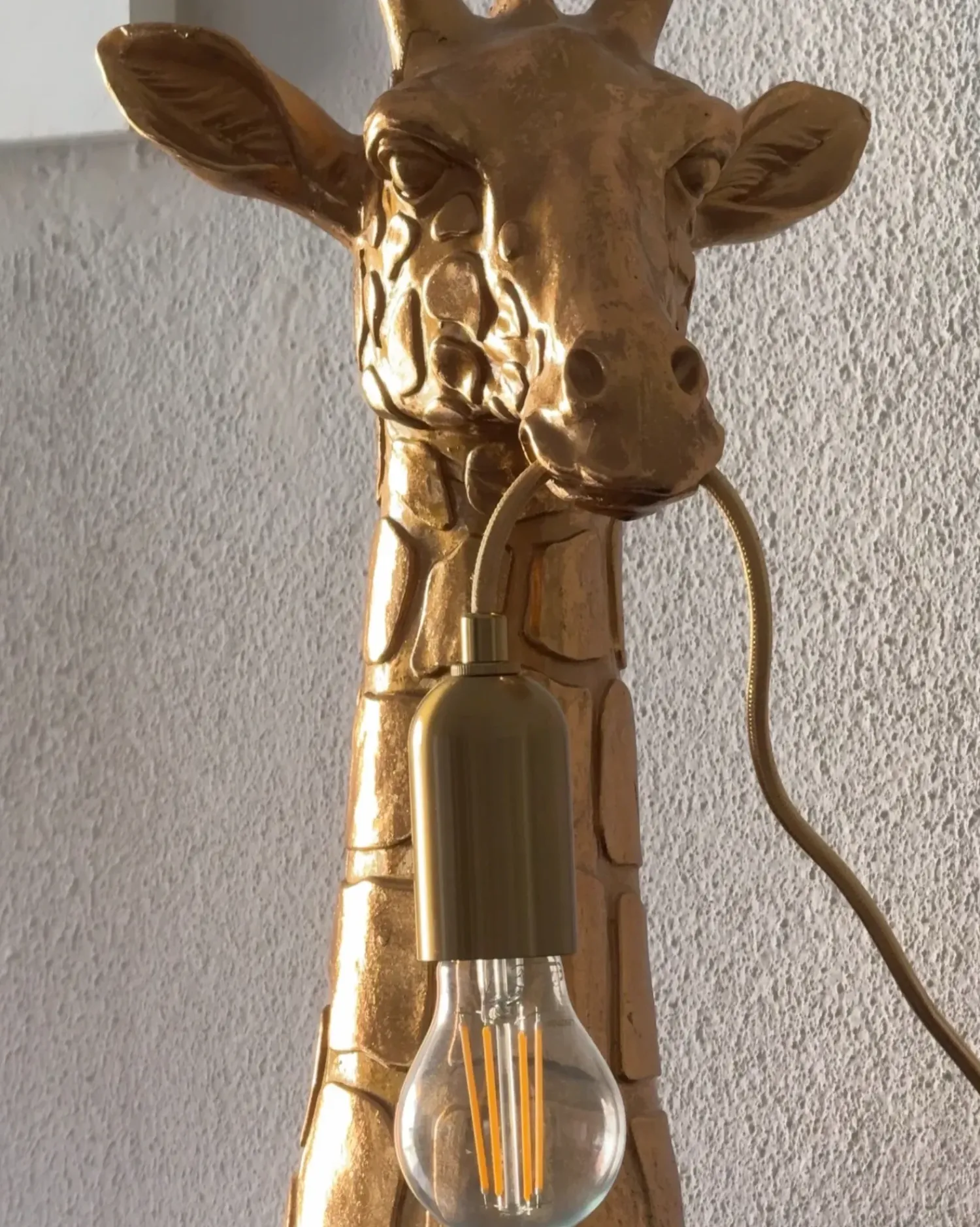 Best Beliani Lampada da tavolo Giraffa MALAIKA Oro Ottone Oro