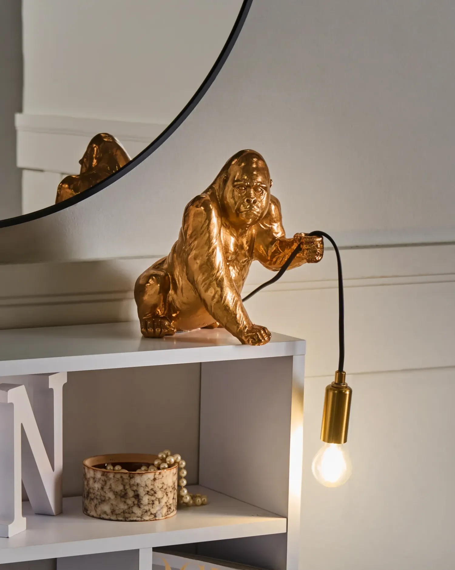 Hot Beliani Lampada da tavolo Gorilla HARAMBE Oro Ottone Oro
