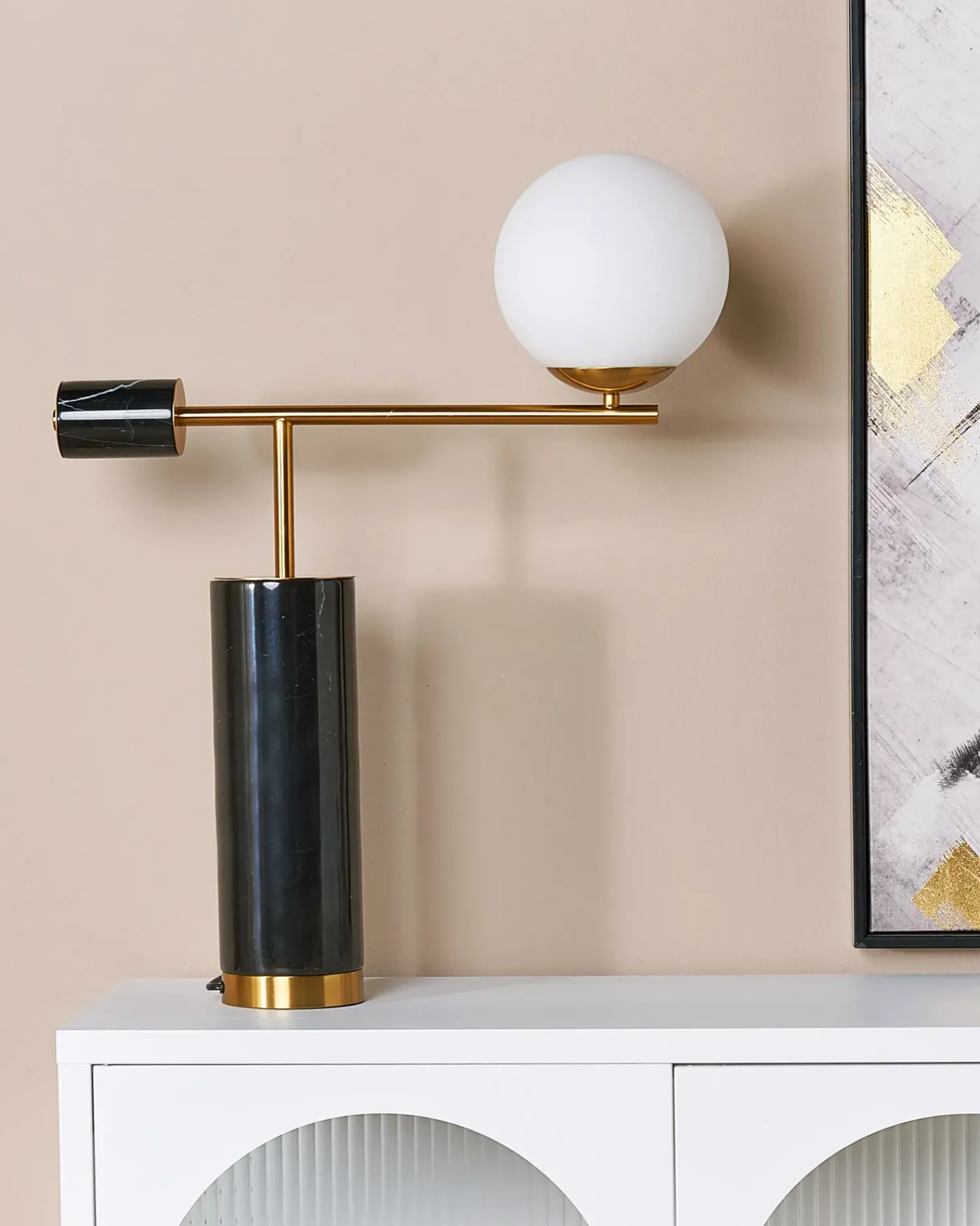 Best Beliani Lampada da tavolo HONDO Pietra Nero Nero Oro