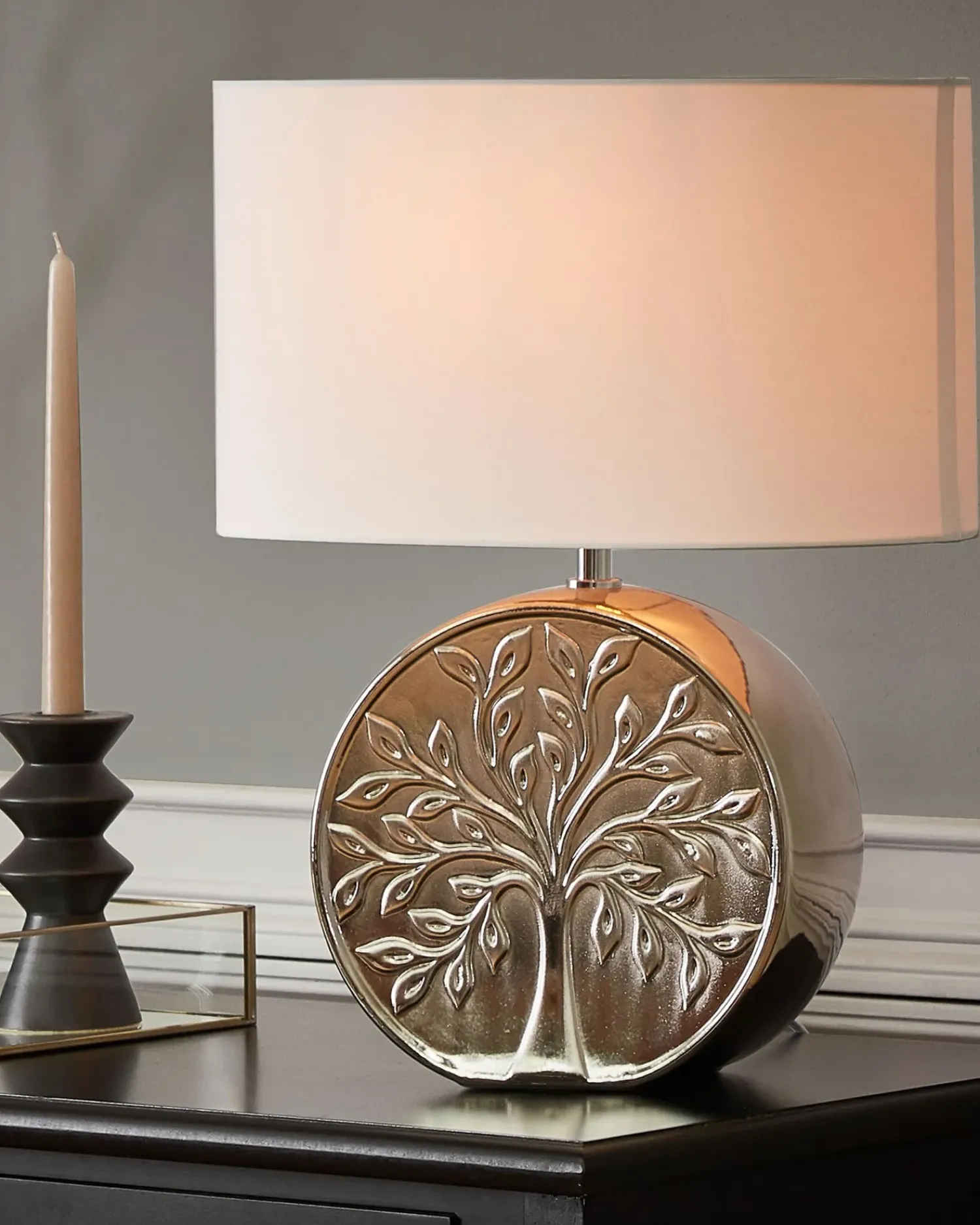 Discount Beliani Lampada da tavolo KHERLEN Ceramica Argento Bianco Argento