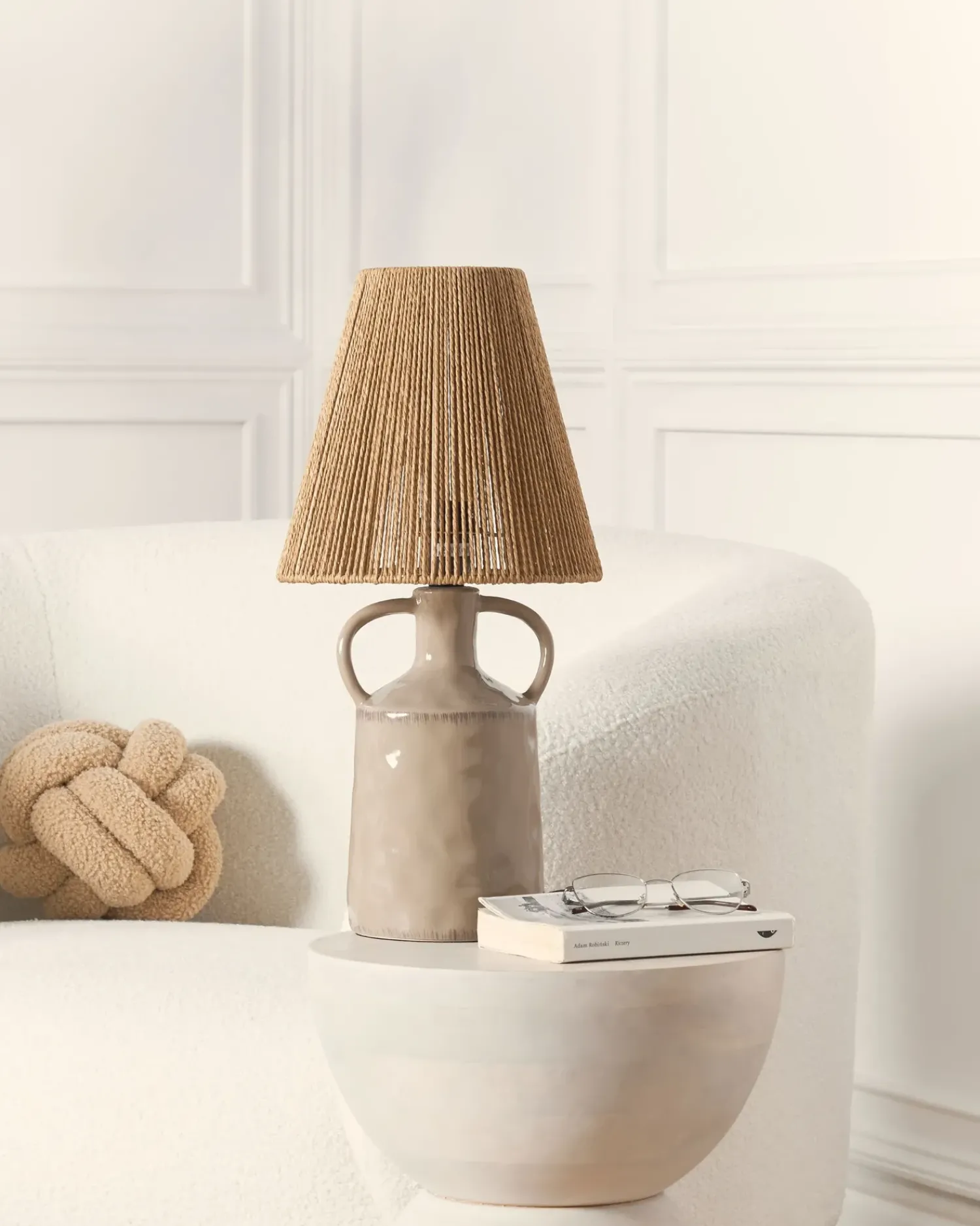 Beliani Lampada da tavolo LARISSOS Ceramica Tortora Beige