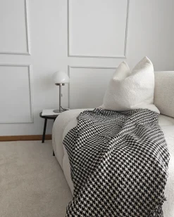 Sale Beliani Lampada da tavolo MORUGA Metallo Argento Bianco Argento