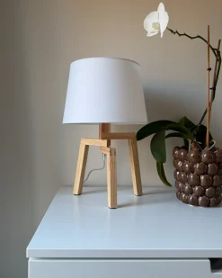 Online Beliani Lampada da tavolo NALON Legno di quercia Marrone/Bianco Bianco Marrone