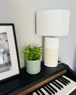 Best Beliani Lampada da tavolo NAVIA Porcellana Beige chiaro Beige Bianco