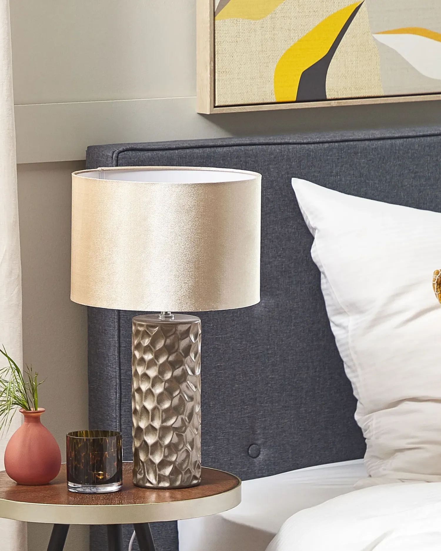 Hot Beliani Lampada da tavolo SANKURU Ceramica Oro Beige Oro