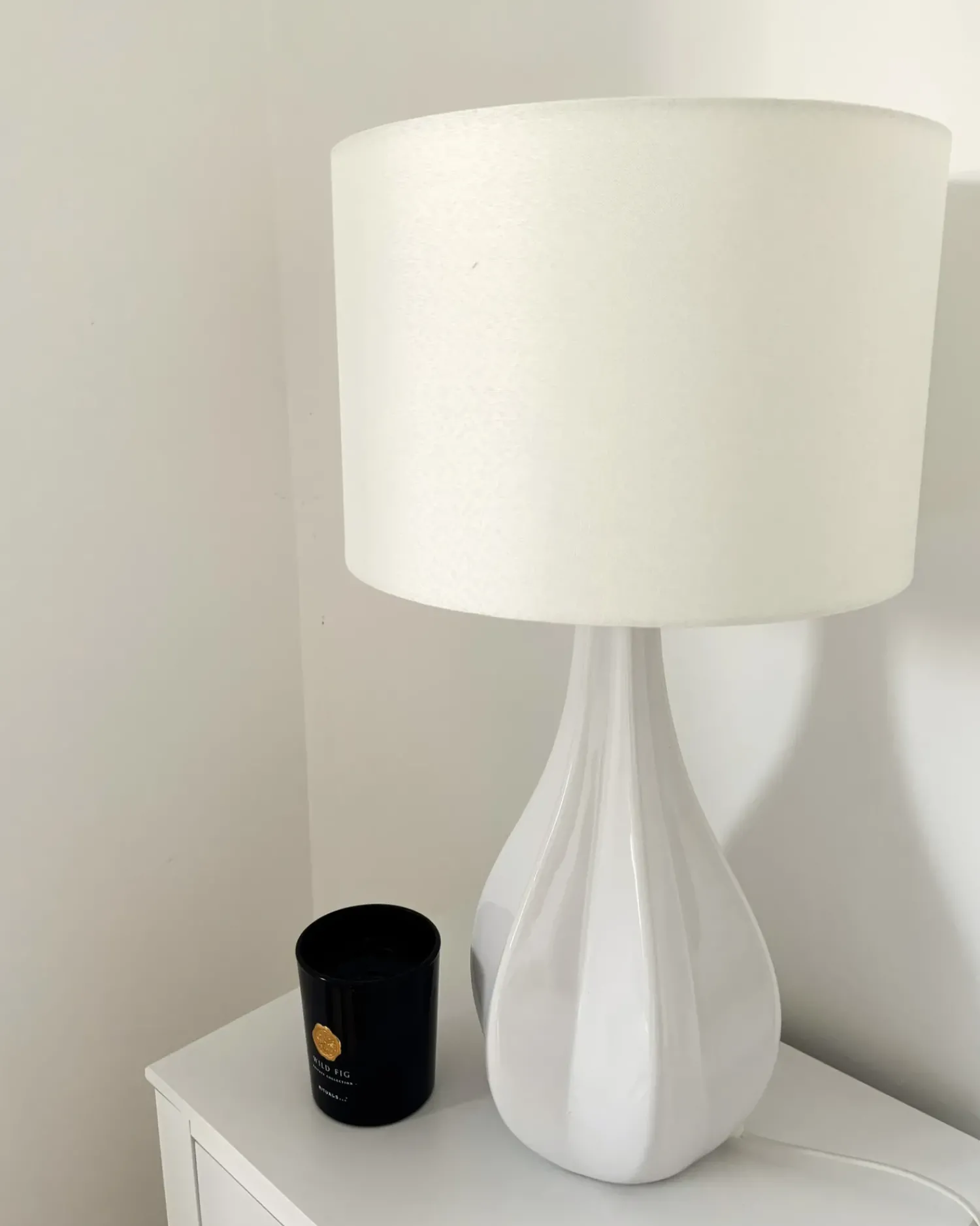 Online Beliani Lampada da tavolo SANTEE Porcellana Bianco sporco Bianco Beige