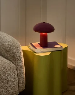 Hot Beliani Lampada da tavolo SANYA Metallo Bordeaux Rosso
