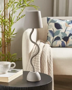 Discount Beliani Lampada da tavolo senza fili a LED VOUGA con dimmer Metallo Beige