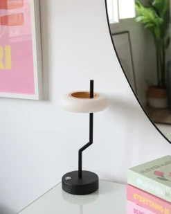 Clearance Beliani Lampada da tavolo senza fili a LED ALVIELA con dimmer Metallo Nero Bianco Marrone Nero