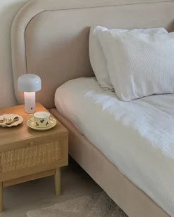 New Beliani Lampada da tavolo senza fili a LED BESOS con dimmer Metallo Bianco