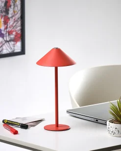 Discount Beliani Lampada da tavolo senza fili a LED MODJO con dimmer Metallo Rosso