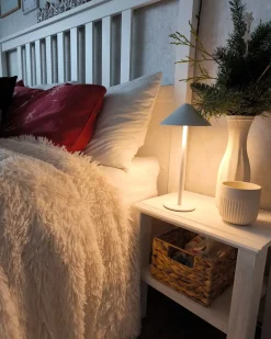 New Beliani Lampada da tavolo senza fili a LED FRANCOLI con dimmer Metallo Bianco