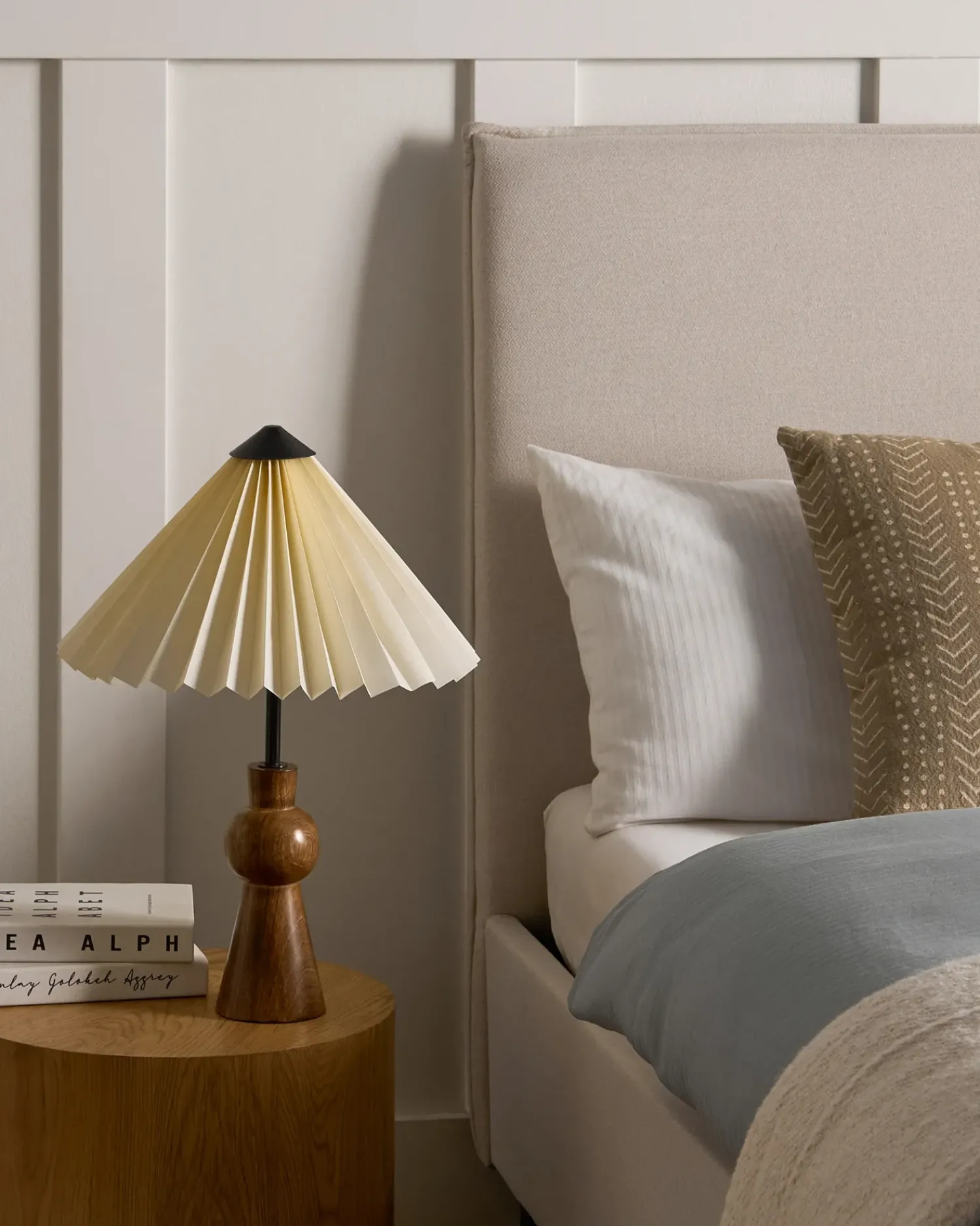 New Beliani Lampada da tavolo TOJSAN Carta Beige Beige Marrone