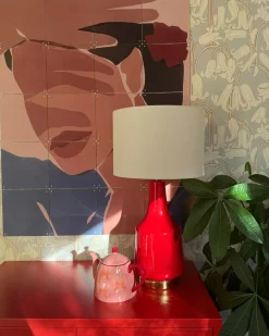 Online Beliani Lampada da tavolo TRIVERSA Ceramica Rosso Bianco Rosso