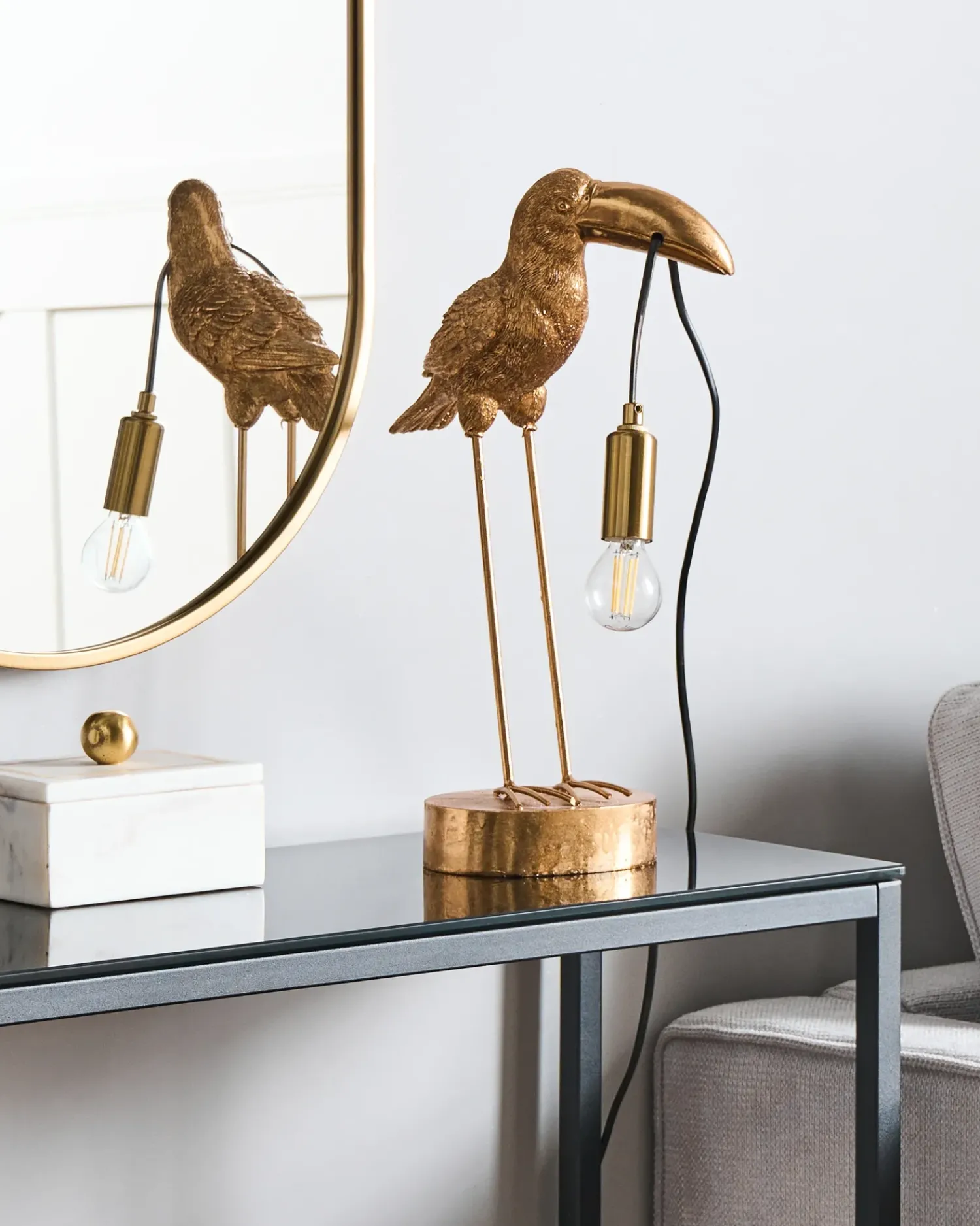 Best Beliani Lampada da tavolo Tucano ARACARI Oro Ottone Oro