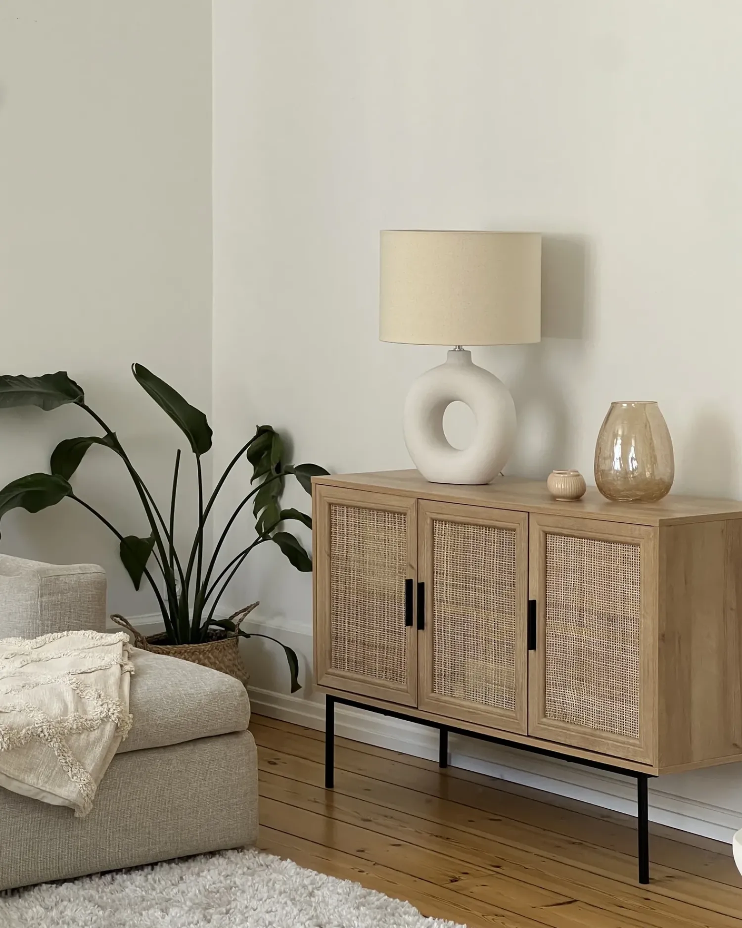 Online Beliani Lampada da tavolo VENTA Ceramica Bianco Bianco Beige