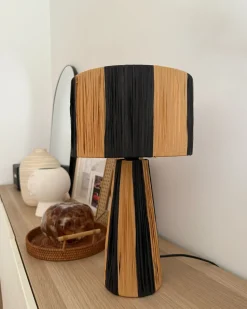 Sale Beliani Lampada da tavolo WELMEL Vimini Marrone/Nero Naturale Nero