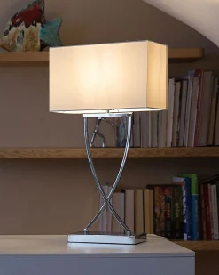 Sale Beliani Lampada da tavolo YASUNI Metallo Bianco Bianco Argento Nero