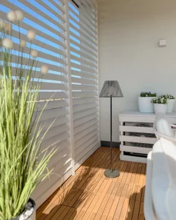 New Beliani Lampada da terra solare a LED per esterni LUETE Grigio