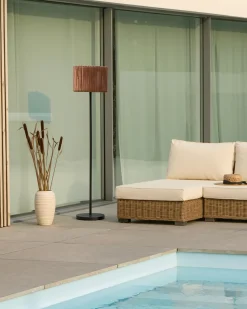 Discount Beliani Lampada da terra solare a LED per esterni LUENA Marrone Marrone Nero