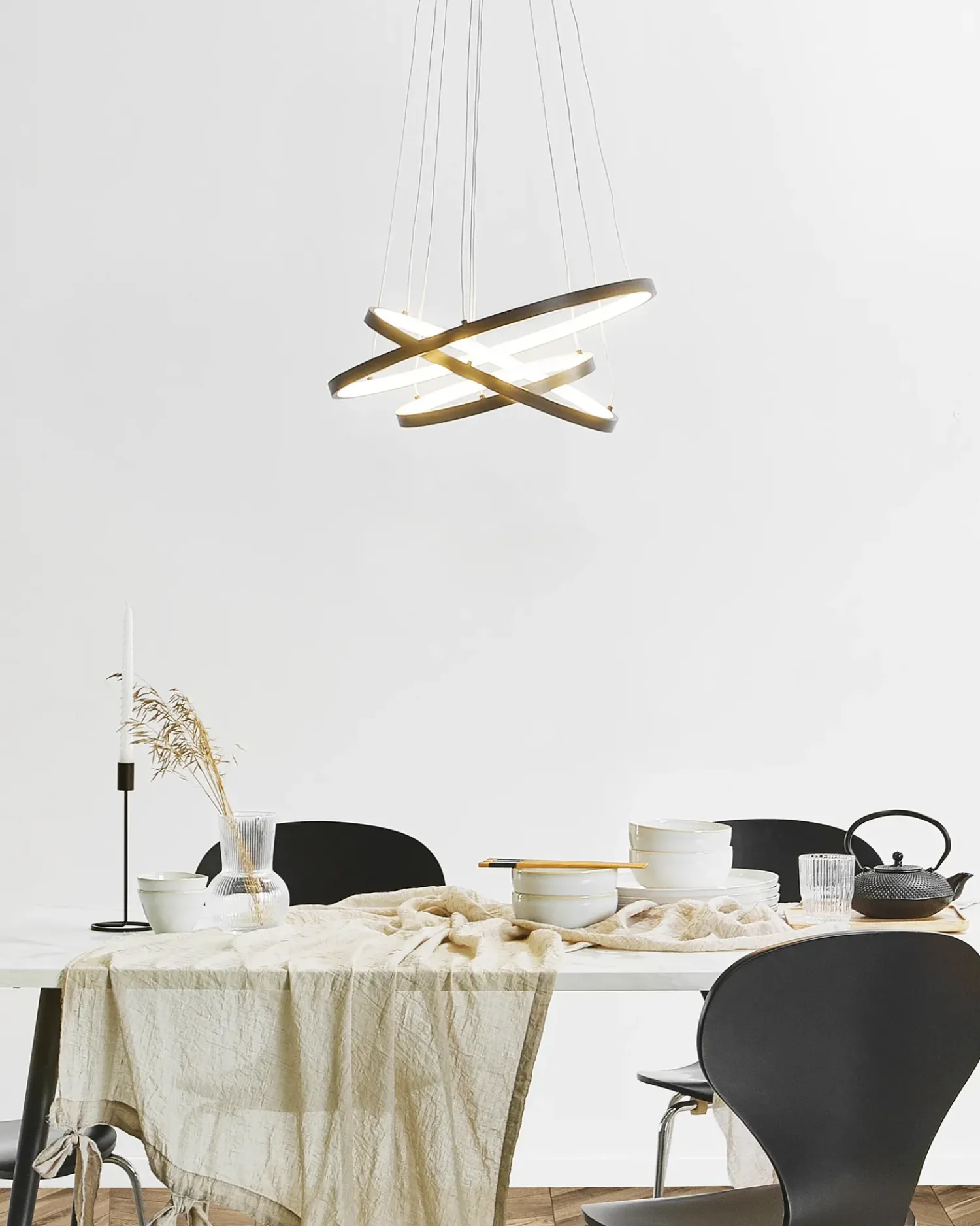 Best Beliani Lampadario a LED ATREK Metallo Nero