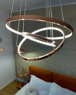 Outlet Beliani Lampadario a LED ATREK Metallo Oro rosa