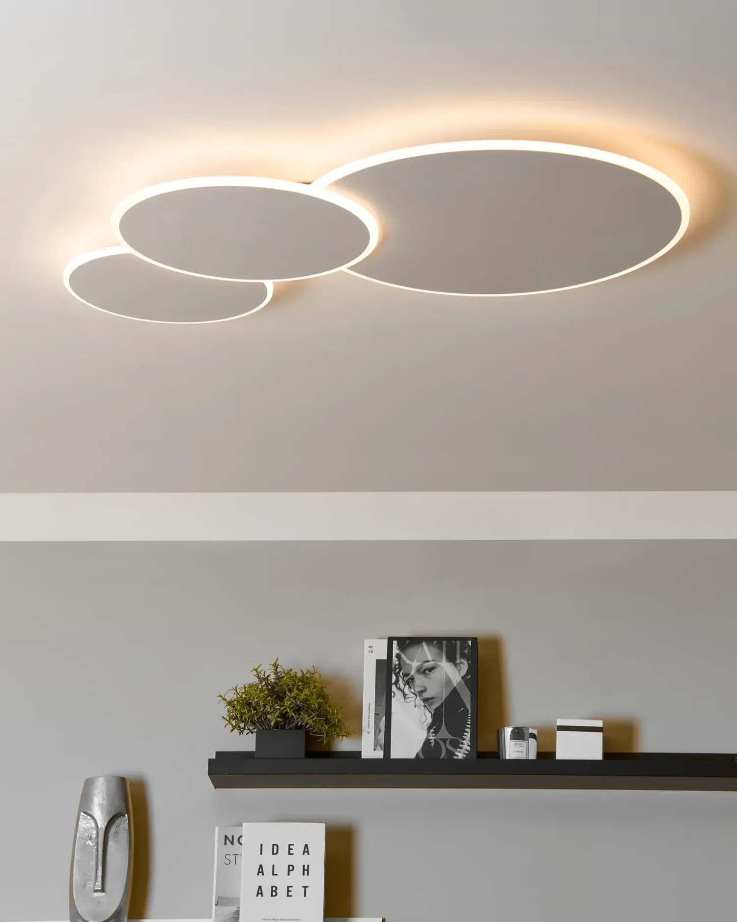 Outlet Beliani Lampadario a LED GABRIK con dimmer Metallo Bianco