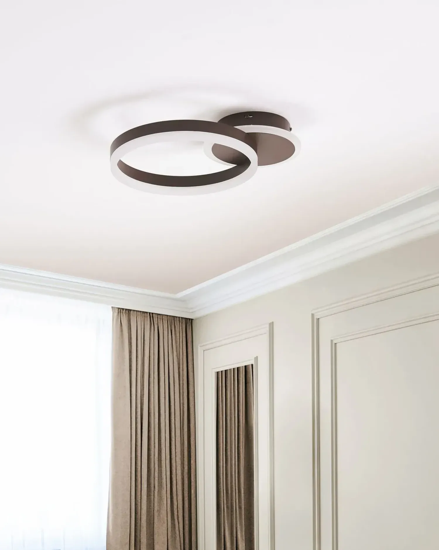 Best Beliani Lampadario a LED GLYDE Metallo scuro Marrone