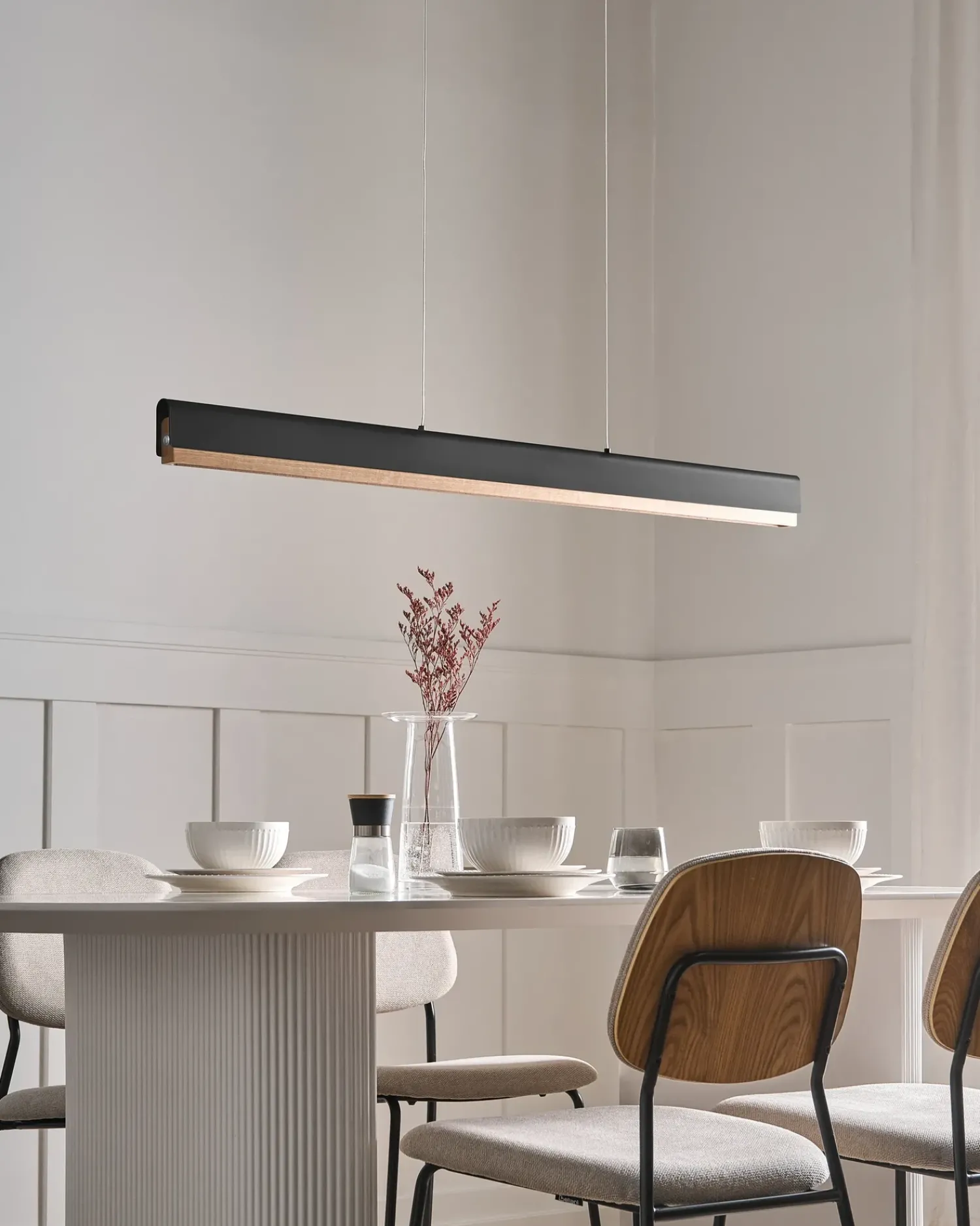 Outlet Beliani Lampadario a LED MARA Metallo Nero Marrone Nero