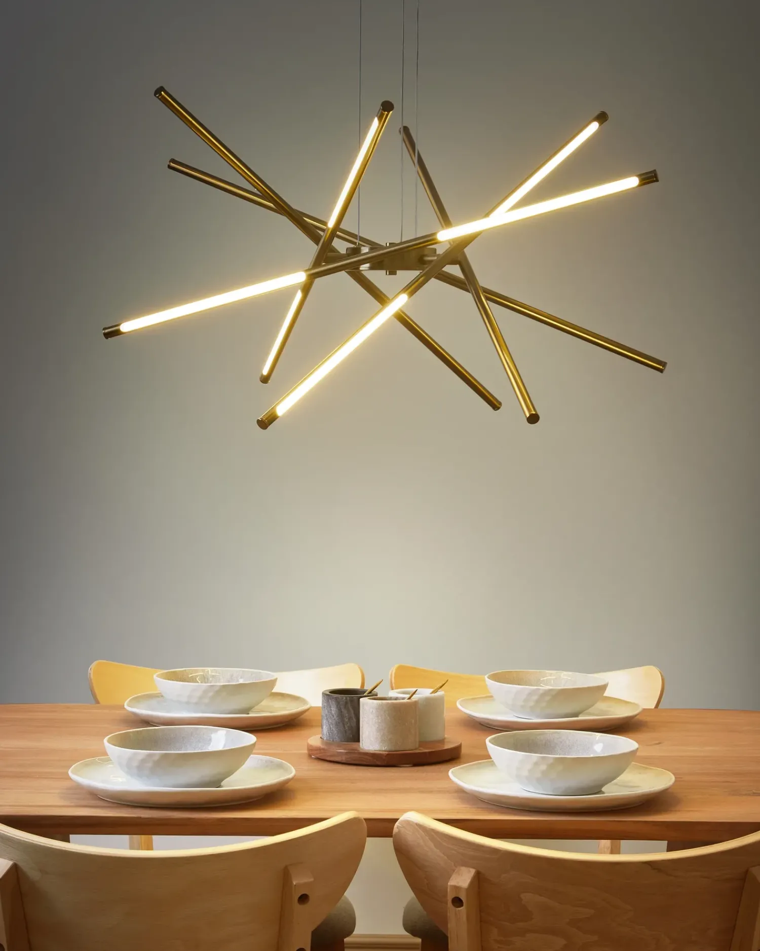 New Beliani Lampadario a LED PALUN con dimmer Metallo Oro