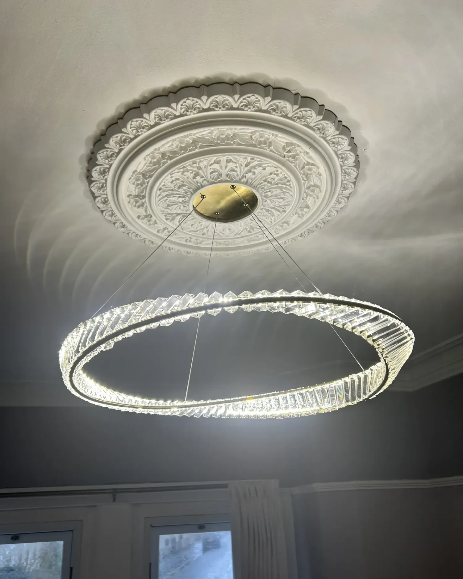 Sale Beliani Lampadario a LED ROSENDE Metallo Oro