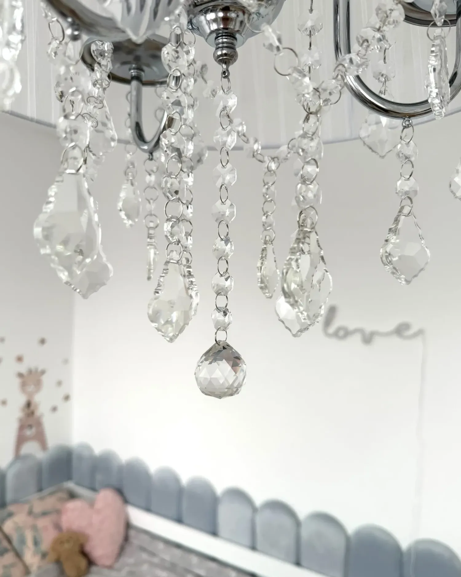 Clearance Beliani Lampadario EVANS Bianco