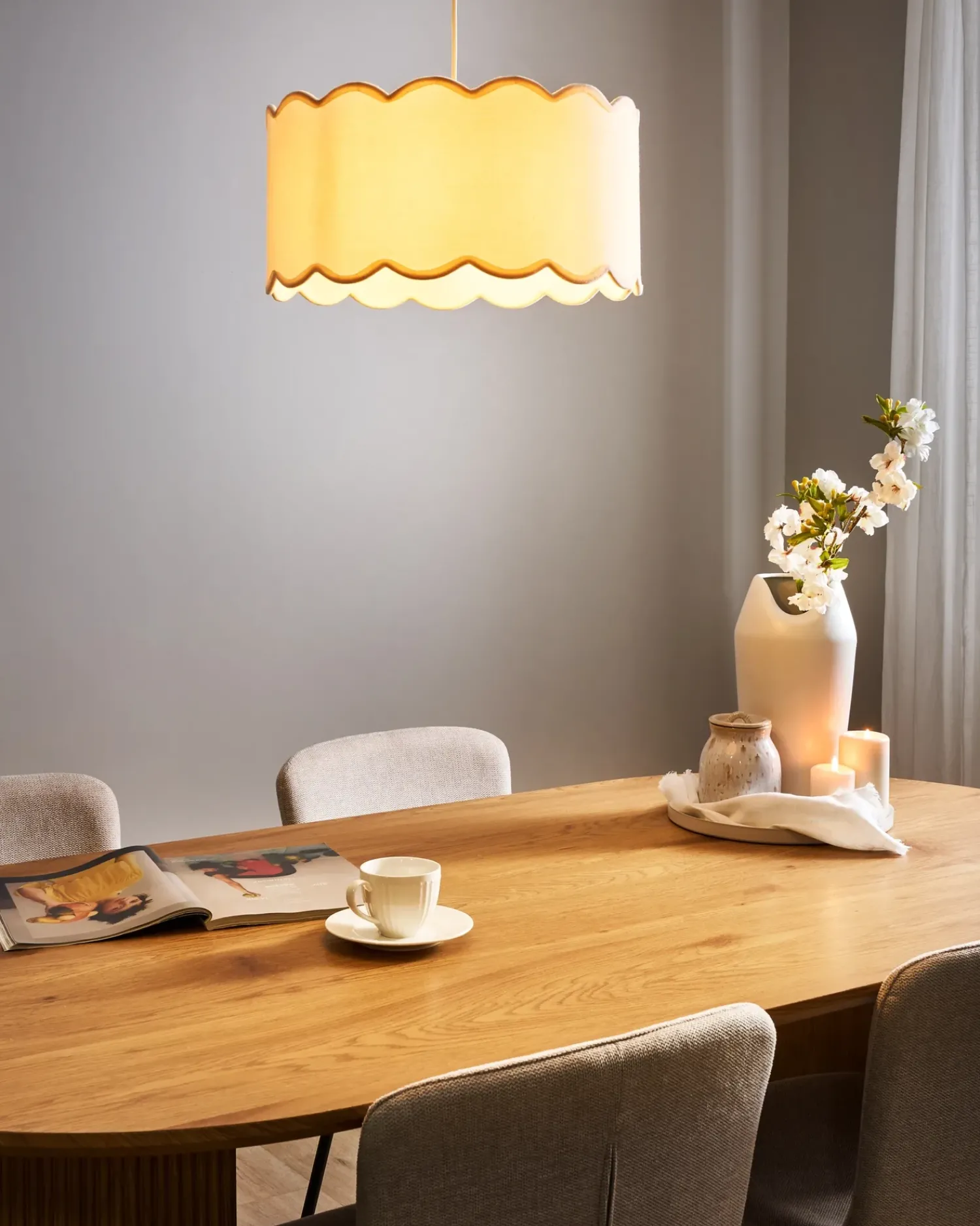 Online Beliani Lampadario GAIREZI Metallo Bianco/Beige Bianco Beige