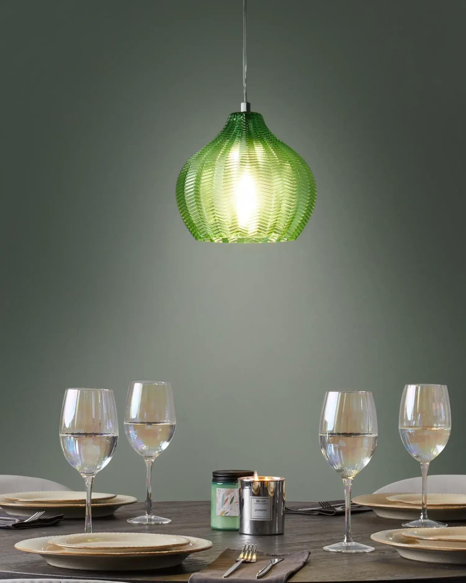 Sale Beliani Lampadario KEILA Vetro Verde