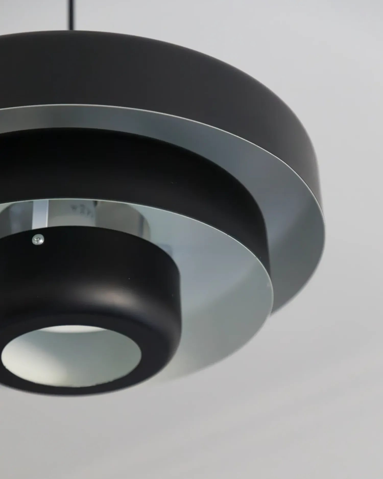 Beliani Lampadario KOLGA Metallo Nero