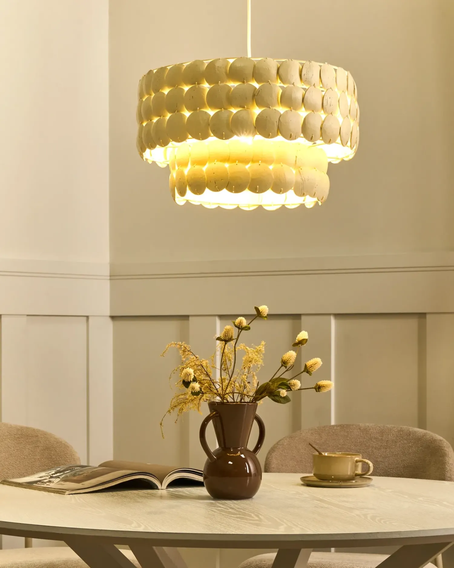 Online Beliani Lampadario KOTMALE Guscio di cocco chiaro Beige