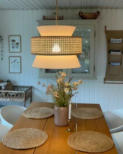 Beliani Lampadario LUYANO Rattan Beige Beige Naturale