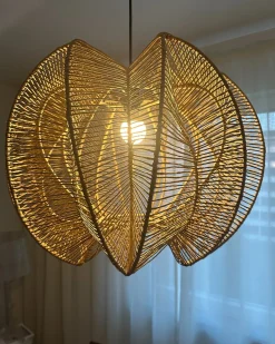 Sale Beliani Lampadario MANINGA Corda di carta Marrone chiaro Naturale