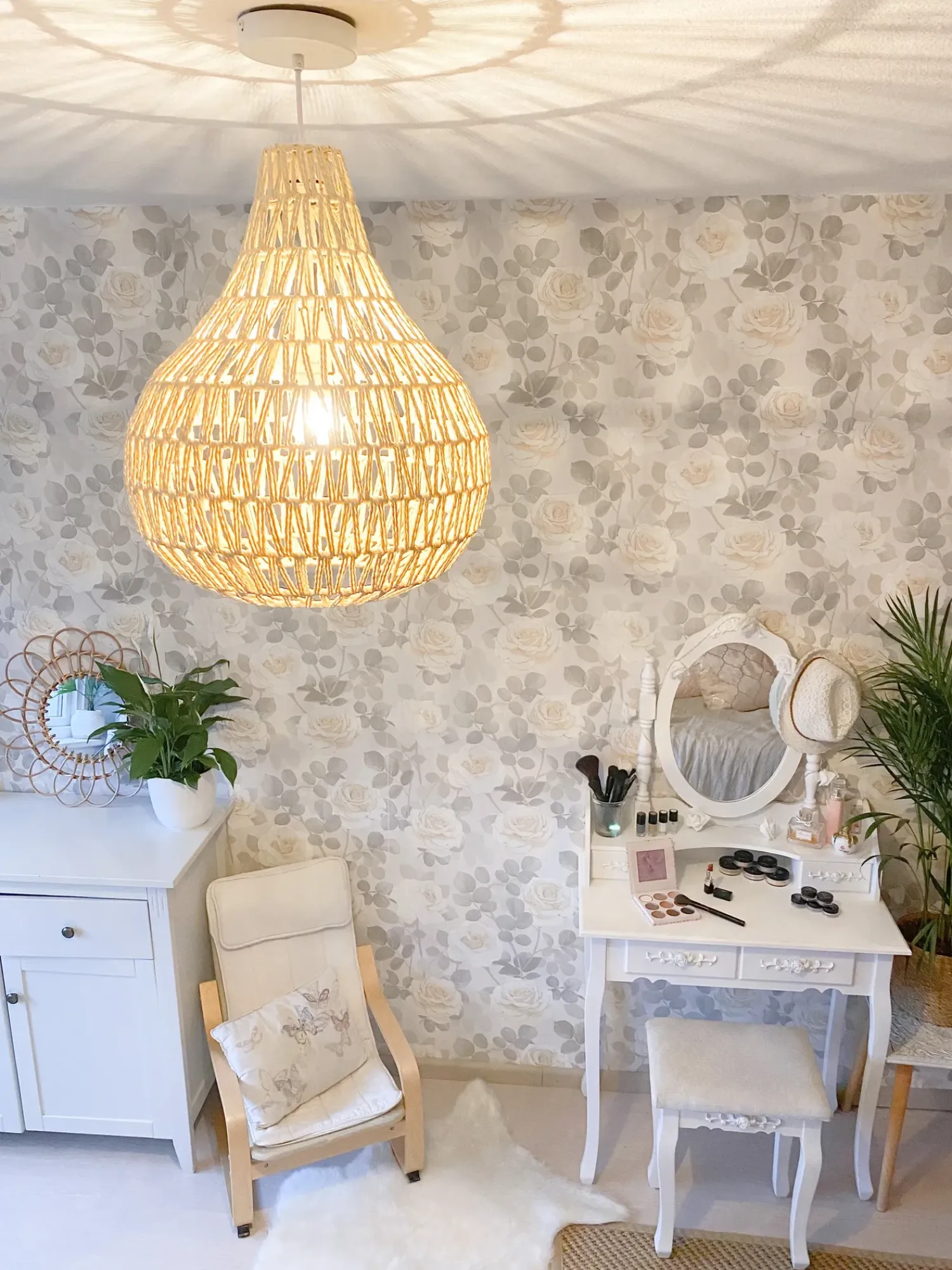 Online Beliani Lampadario MOLOPO Corda di carta sabbia Beige