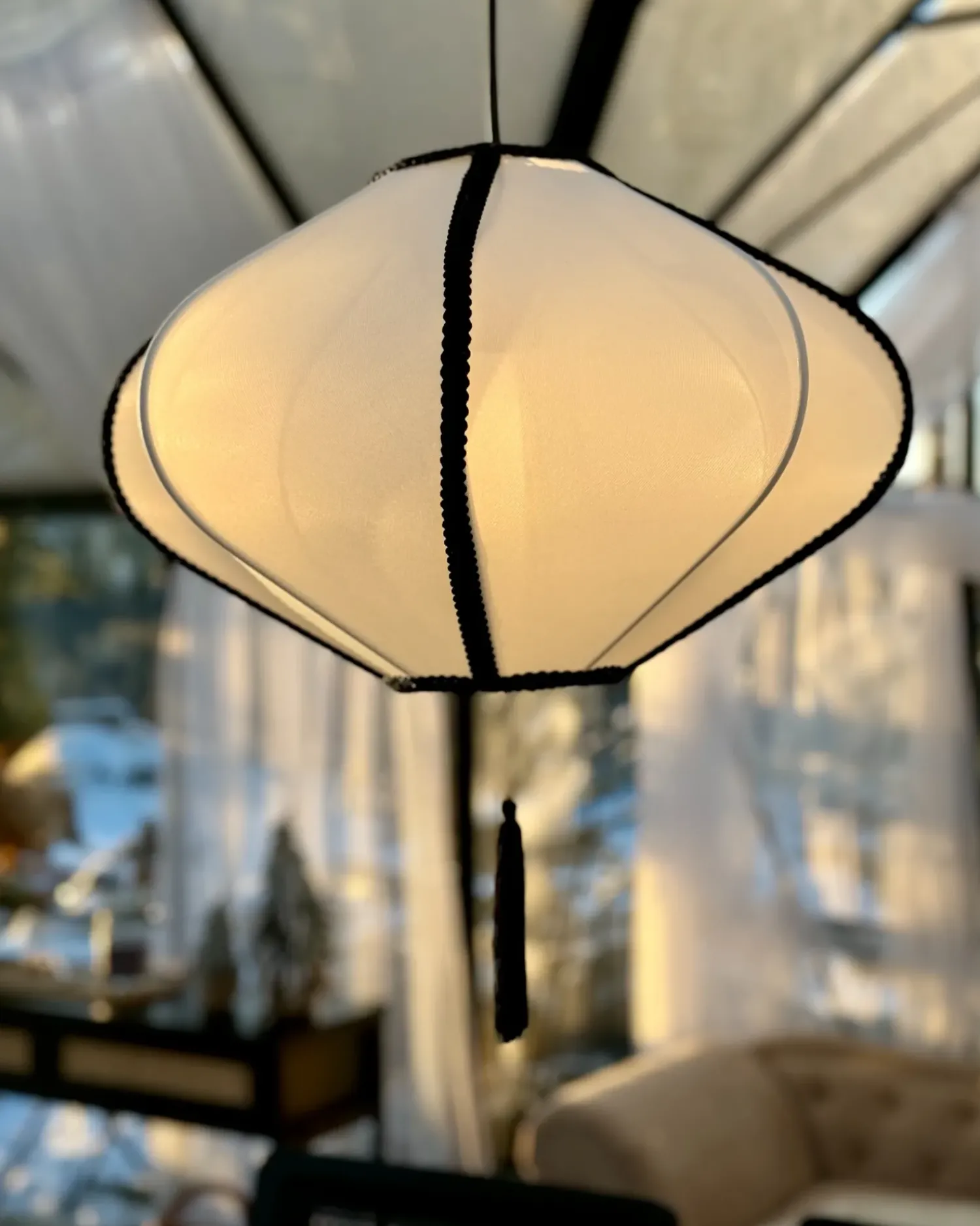 Discount Beliani Lampadario TUCURO Bianco Bianco Nero