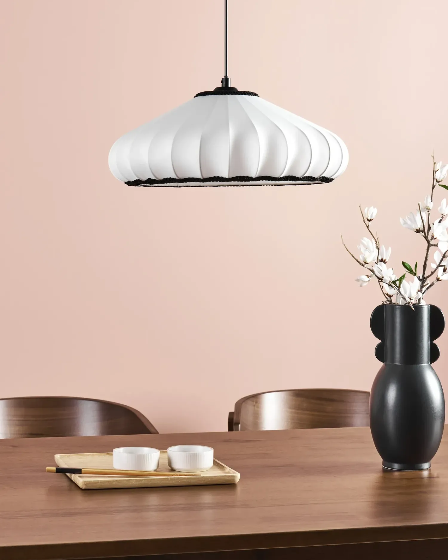 Outlet Beliani Lampadario ZULIA Materiale sintetico Bianco Bianco Nero