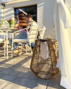 Sale Beliani Lanterna a energia solare LUSWISHI 68 cm Naturale