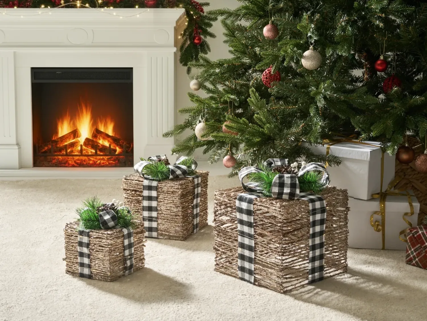 Online Beliani LED ARRESKOV Regali di Natale 20/25/30 cm Marrone Bianco Marrone Nero