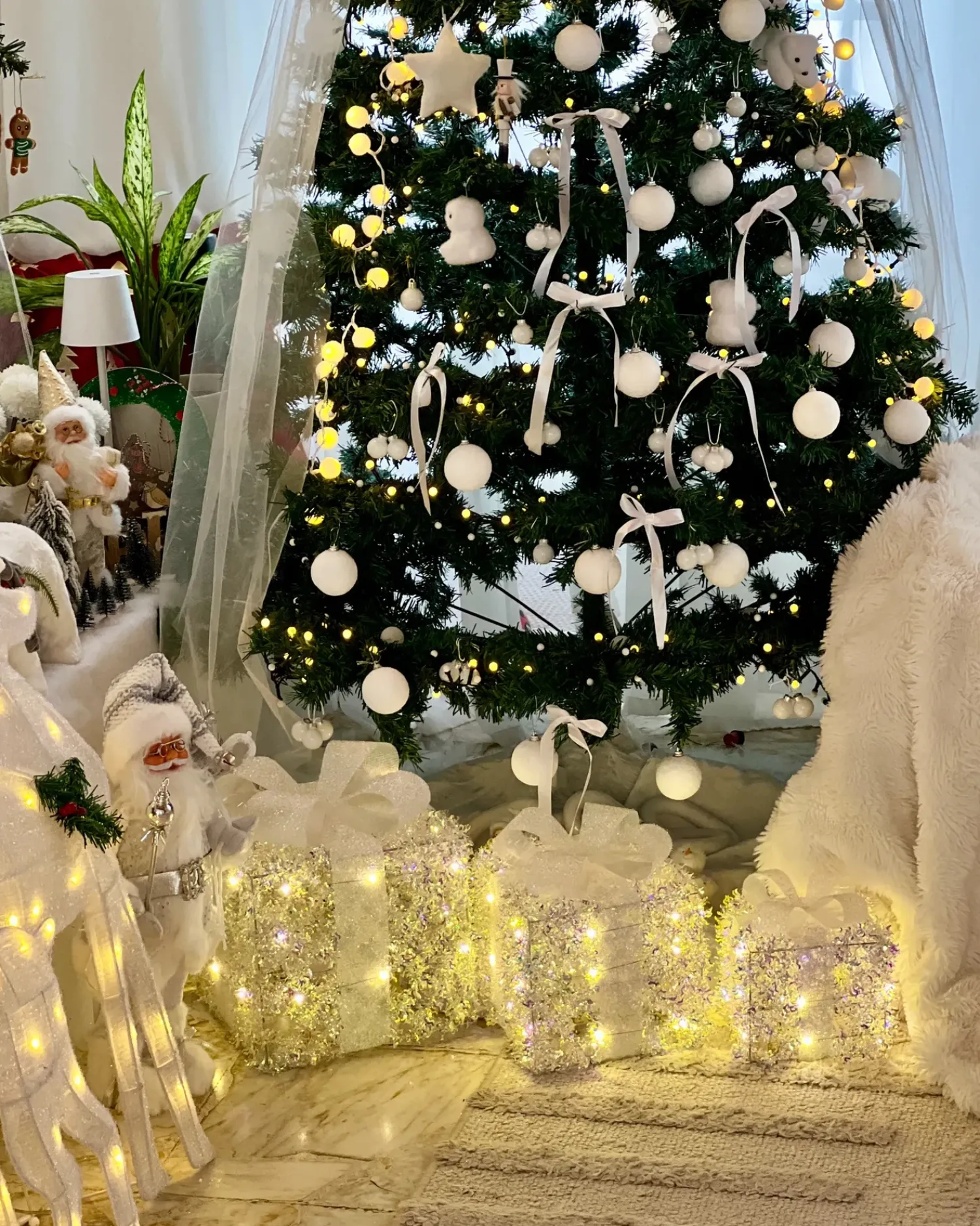 New Beliani LED HALLANGEN Regali di Natale 20/25/30 cm Multicolore